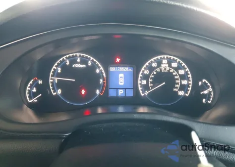 2011 Hyundai Genesis 4.6L z USA, uszkodzony, nr VIN KMHGC4DF6BU127080